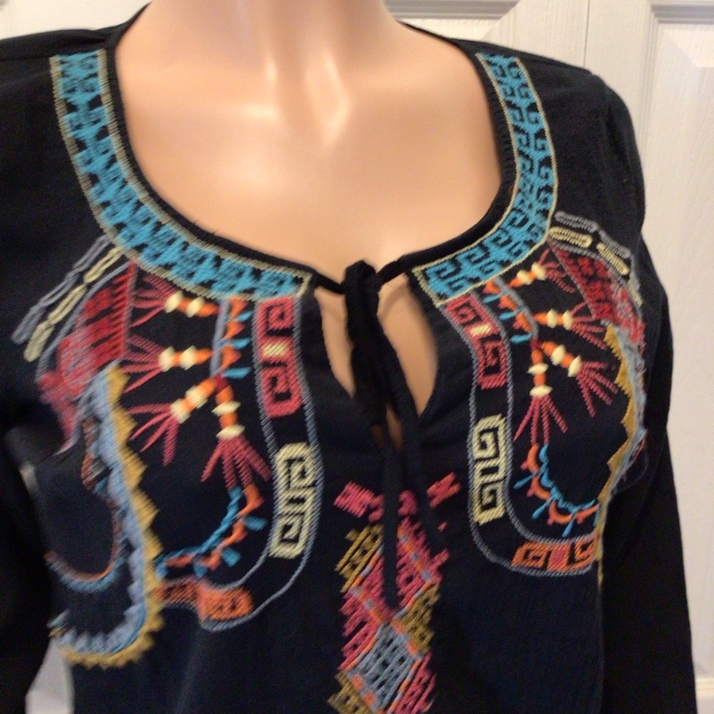 Old Navy Womens Black Embroidered Peasant Swimsuit Cover Up Top Size Medium - Picture 2 of 6
